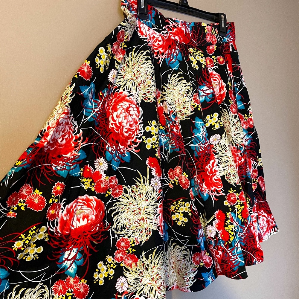 Modcloth MOON A-line midi skirt